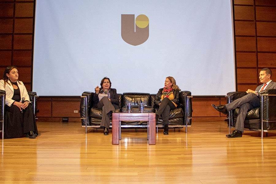 imagen2-noticia-IBERO-le-da-la-bienvenida-a-la-Comunidad-Docente-en-este-2023