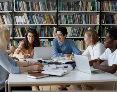 Explorando carreras universitarias: